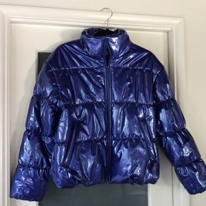 Scripted puffer jacket. NWOT. Size S/P.
